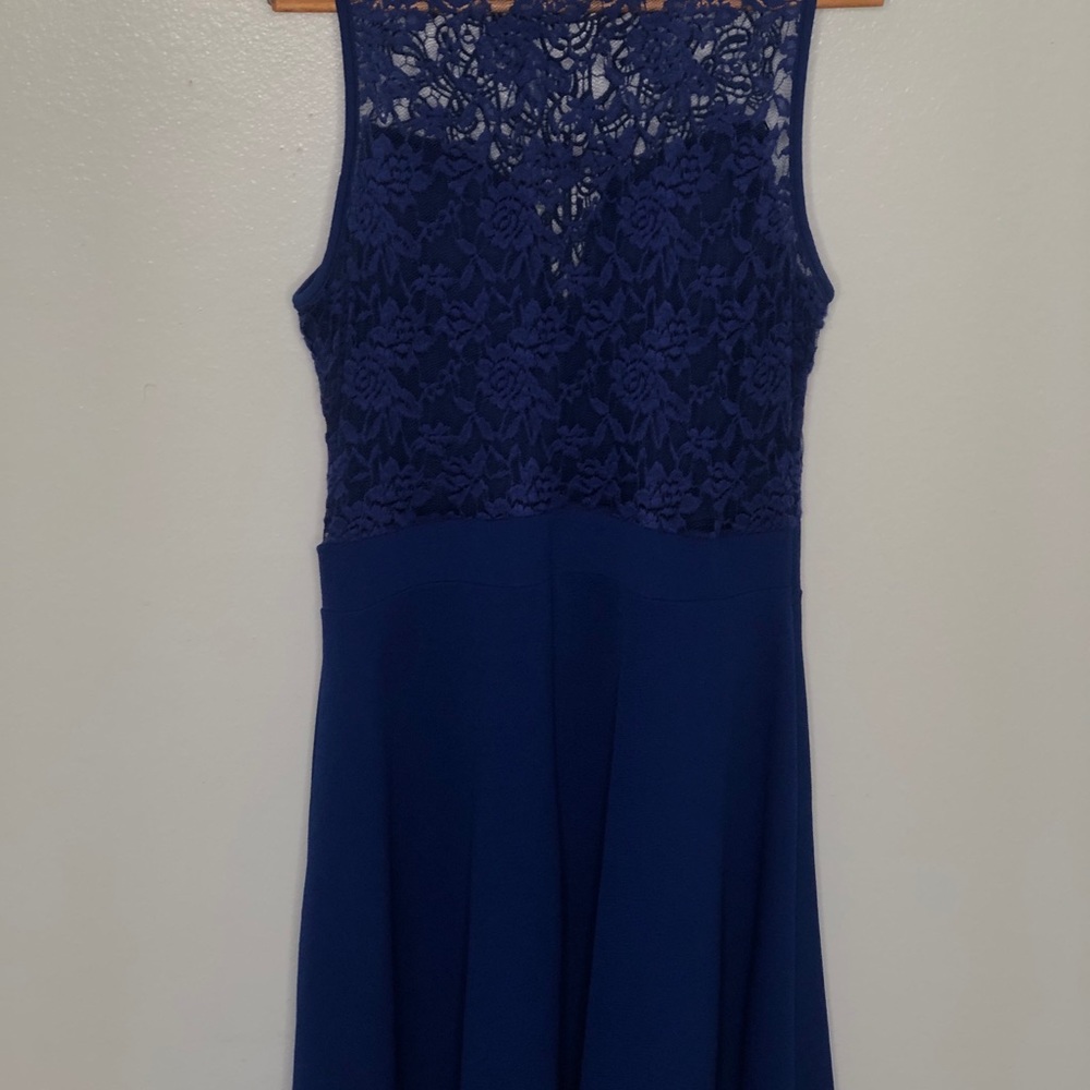 DONATED - Picture 2 of 3